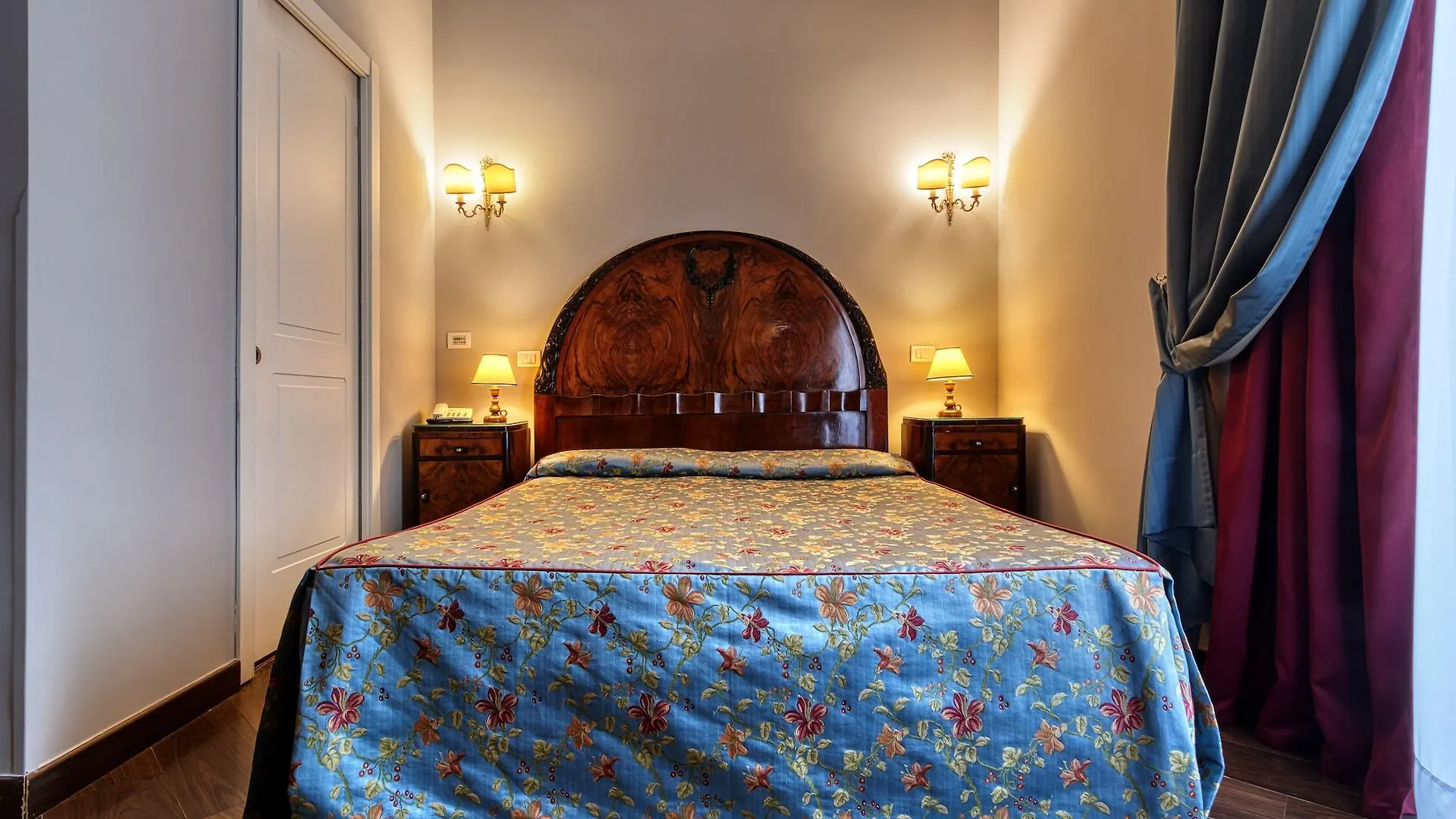 Decumani Hotel De Charme Neapel