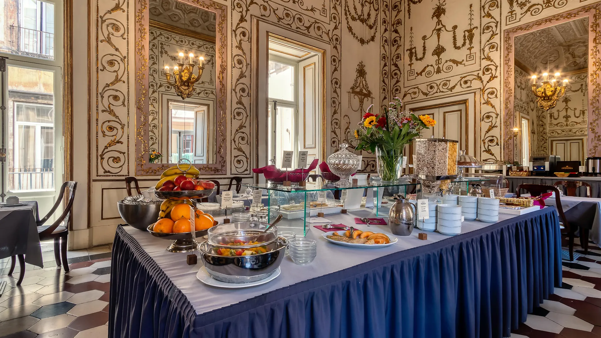 Decumani Hotel De Charme Neapel 4*,